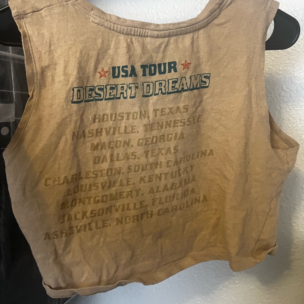 dessert shirt crop